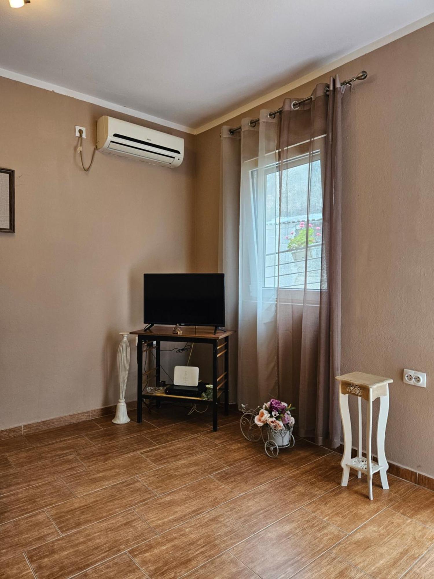 קוטור Apartment Aleksandar מראה חיצוני תמונה