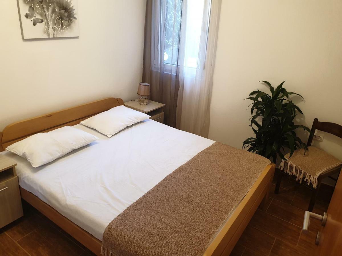 קוטור Apartment Aleksandar מראה חיצוני תמונה